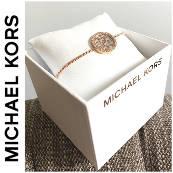Michael Kors Jewelry - NWT authentic MK rosegold tone bracelet